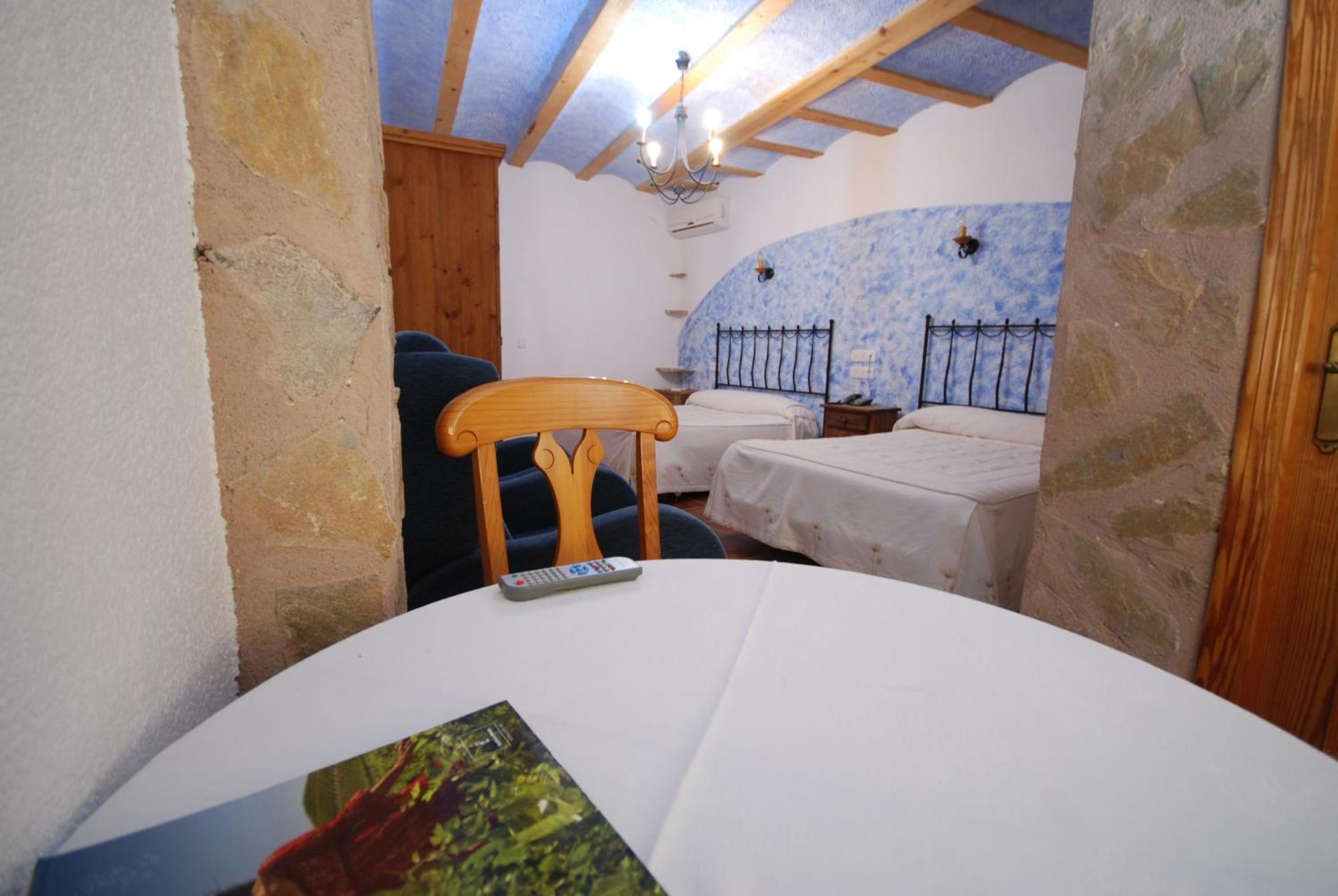 Hospederia Rio Zumeta Spa ซานติอาโก เด ลาเอสปาดา ภายนอก รูปภาพ